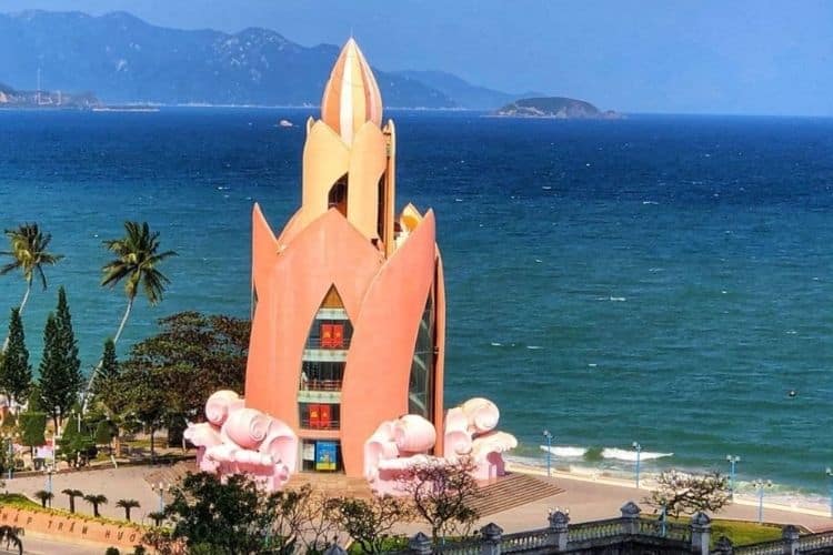 Các địa điểm du lịch nổi tiếng ở Nha Trang 
